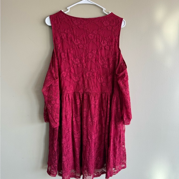 Torrid Red Lace Cold Shoulder Blouse - Picture 4 of 9